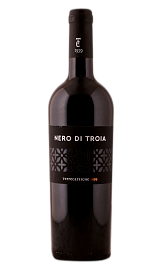 Террекарсике Неро ди Троя ИГТ 0,75 л